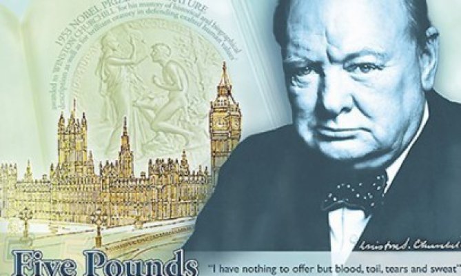 Banca Angliei trece la bancnotele din plastic